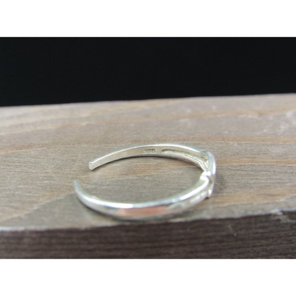 Size 8 Sterling Silver Ordinary Jesus Fish Religious Open Band Ring - Picture 3 of 6